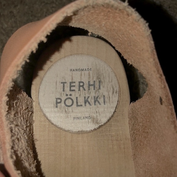 Terhi Polkki handmade Finnish sandals - Picture 6 of 6